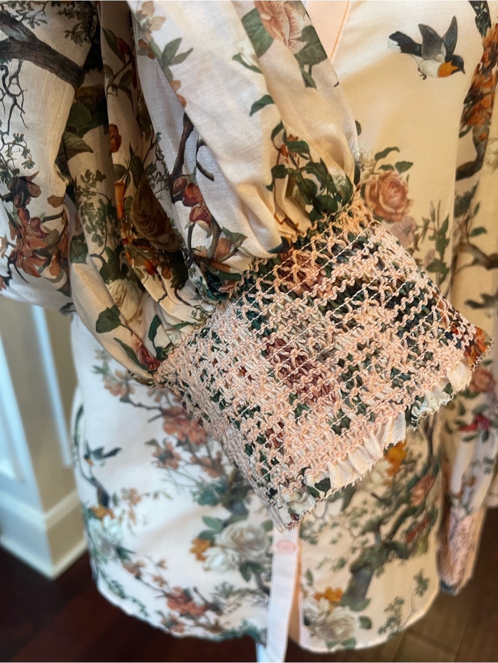 Alice +Olivia Charis Floral Pink Blouse in Sunset Grove English Rose Sz L NWT - Picture 15 of 16